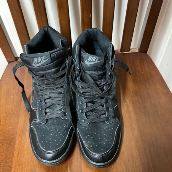 Women's Nike Dunk Sky Hi Hidden Wedge Triple Black Size 7.5 - Picture 1 of 7